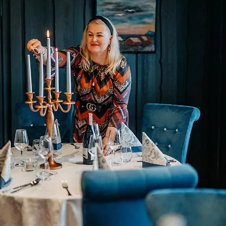 假日公园 卡拉莫维卡港假日公园 2*