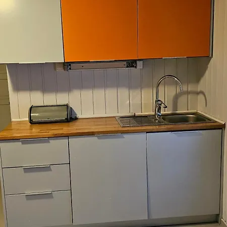 Kraemmervika Havn 2* Ballstad