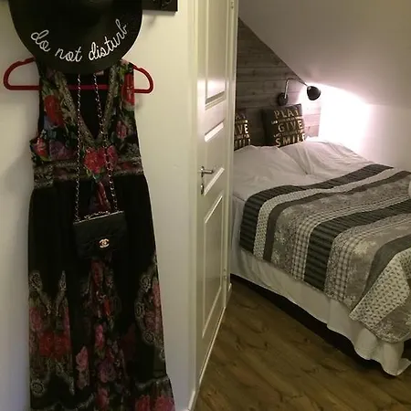 Kraemmervika Havn Kompleks wypoczynkowy 2*